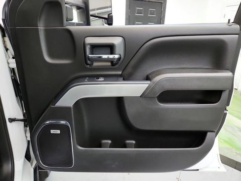 Used 2019 Chevrolet Silverado 2500 LTZ w/ Duramax Plus Package AWD/4WD image 25
