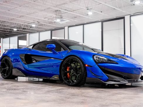 Used 2019 McLaren 600LT RWD image 4