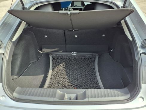 Used 2025 Toyota Prius LE image 11