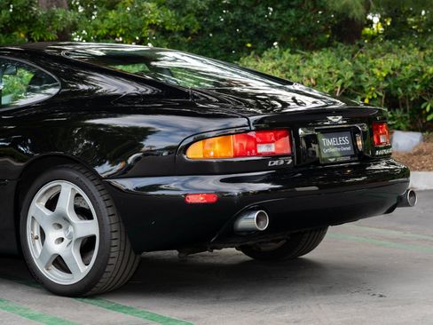 Used 2002 Aston Martin DB7 Vantage image 10