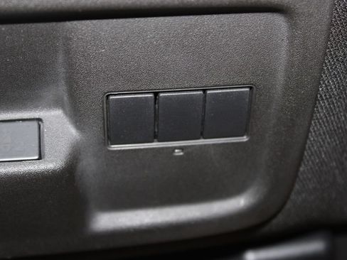 Used 2015 Chevrolet Camaro SS RWD image 35