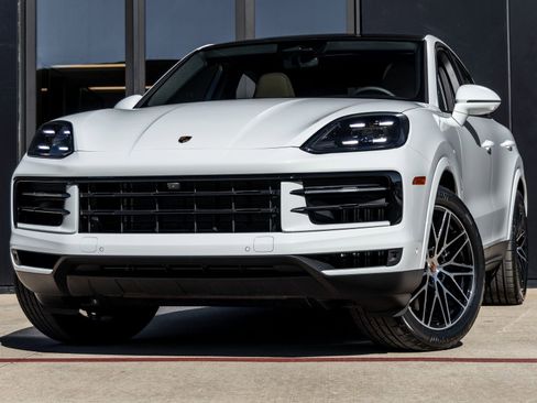 New 2026 Porsche Cayenne Coupe image 1