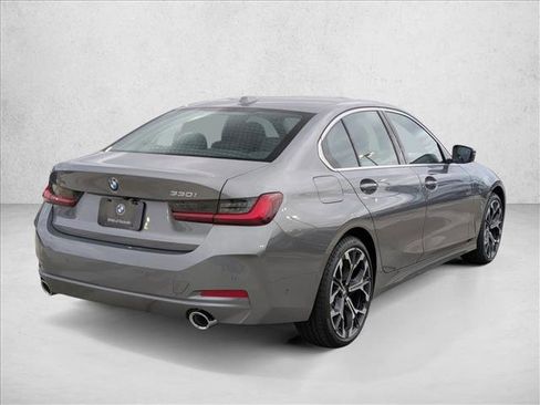 Used 2026 BMW 330i xDrive Sedan w/ Premium Package AWD/4WD image 2