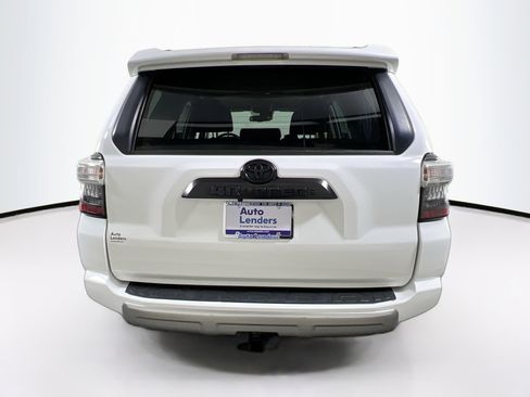 Used 2023 Toyota 4Runner TRD Off-Road image 6