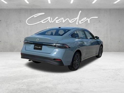 New 2027 Nissan Sentra SV FWD image 17