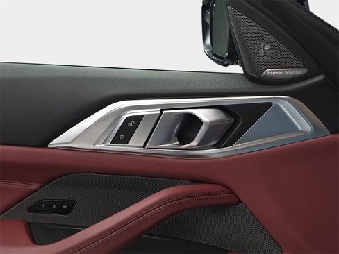 Used 2025 BMW 440i xDrive Coupe w/ Premium Package image 30