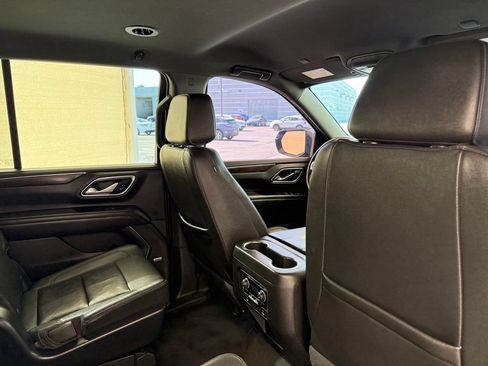 Used 2022 Chevrolet Tahoe LT RWD image 18