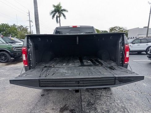 Used 2018 Ford F150 XLT w/ Equipment Group 302A Luxury AWD/4WD image 13