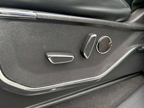 Used 2023 Ford F150 Lariat w/ Equipment Group 502A High image 18