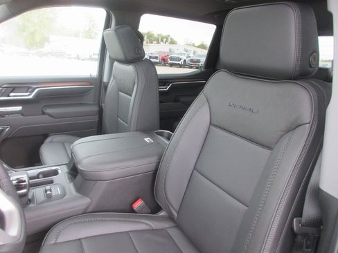 New 2026 GMC Sierra 1500 Denali image 14