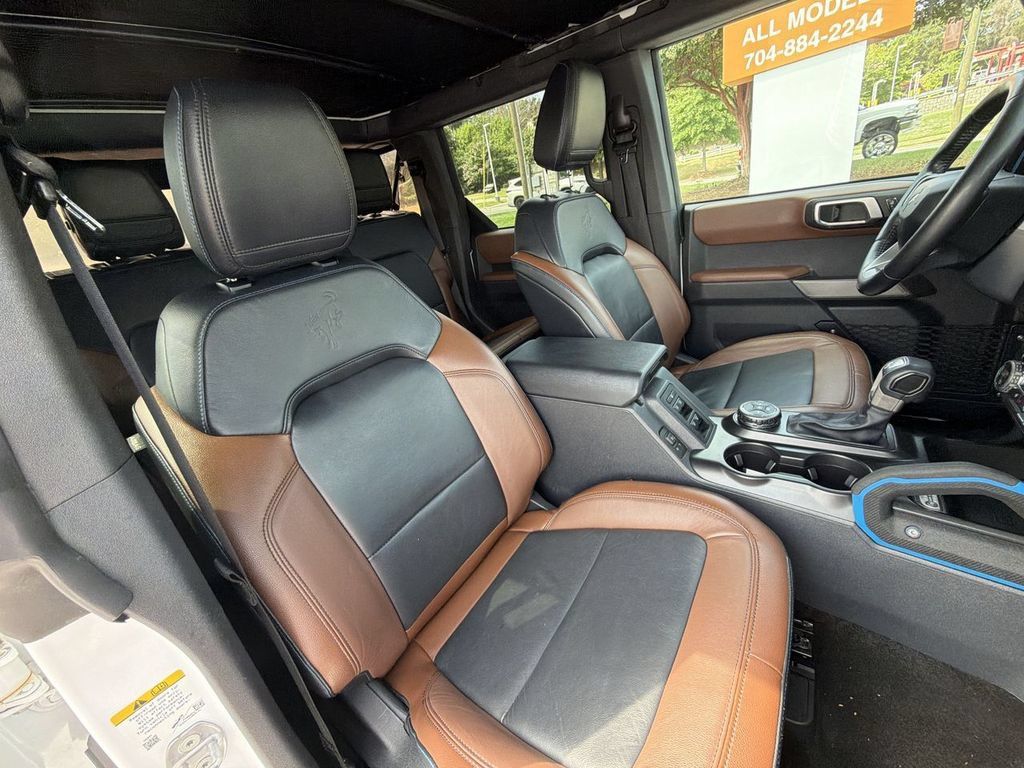 Used 2021 Ford Bronco Outer Banks AWD/4WD image 27