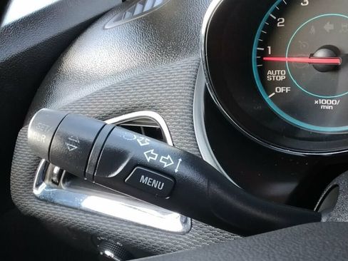 Used 2018 Chevrolet Cruze LS FWD image 13