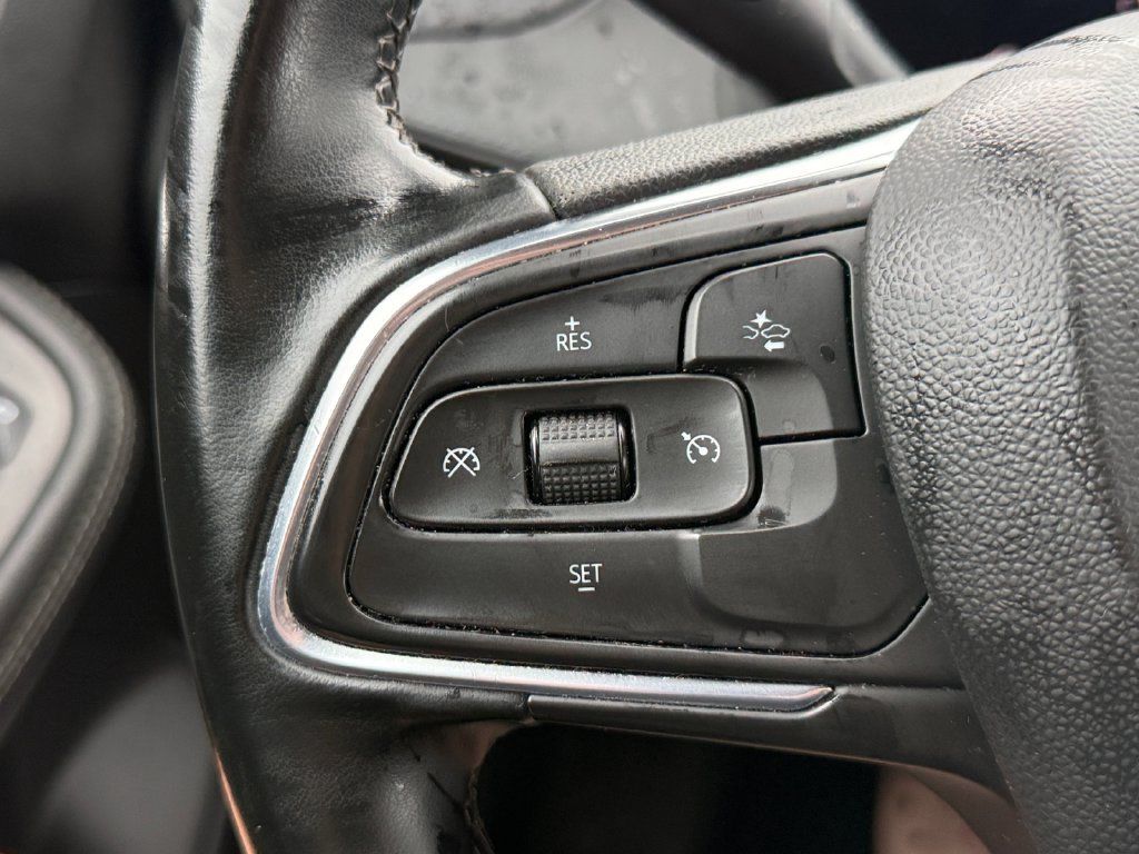 Used 2024 Buick Encore GX Sport Touring AWD/4WD image 14