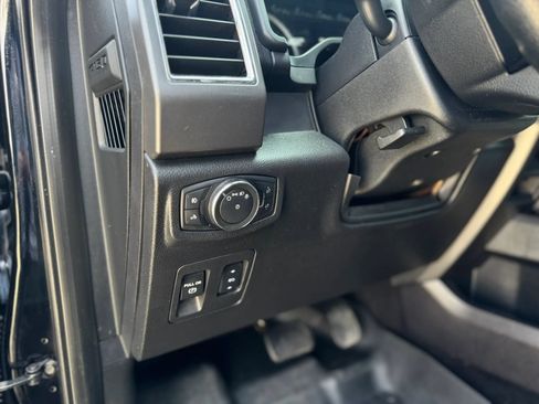 Used 2016 Ford F150 XLT w/ Equipment Group 302A Luxury RWD image 9