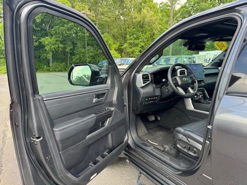 Used 2023 Toyota Tundra Platinum AWD/4WD image 12