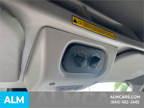 Used 2019 Ford Transit 350 XLT RWD image 32