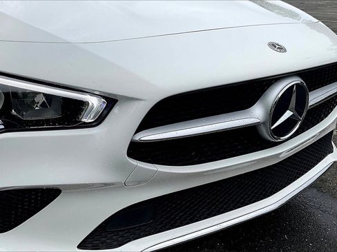 Used 2023 Mercedes-Benz CLA 250 4MATIC image 30