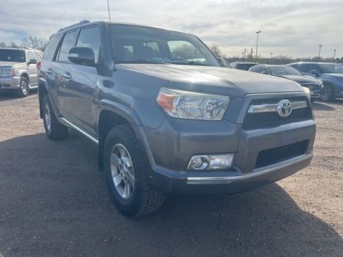 Used 2013 Toyota 4Runner SR5 w/ Premium Pkg image 8