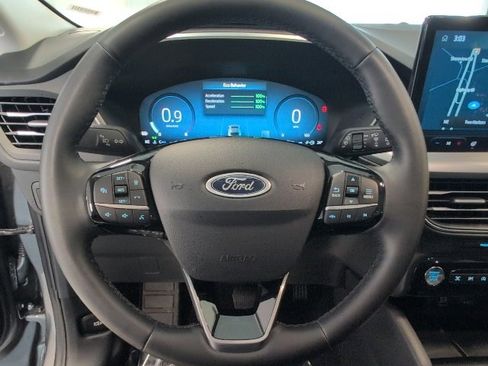 Certified 2024 Ford Escape Platinum image 16