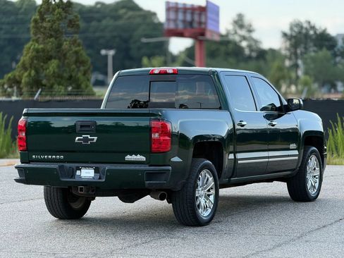Used 2015 Chevrolet Silverado 1500 High Country w/ High Country Premium Package AWD/4WD image 9