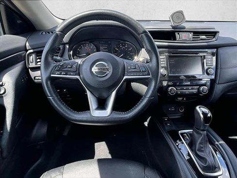 Used 2020 Nissan Rogue SL w/ Premium Package AWD/4WD image 7