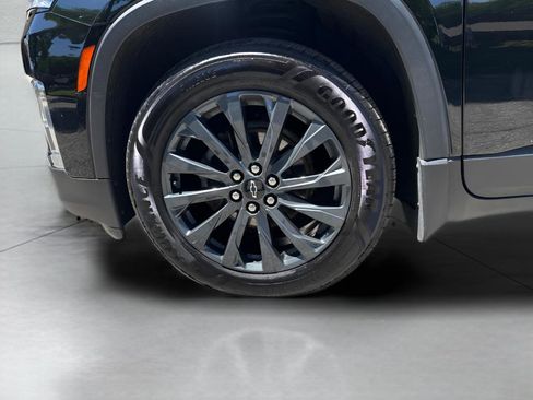 Used 2023 Chevrolet Traverse RS AWD/4WD image 5