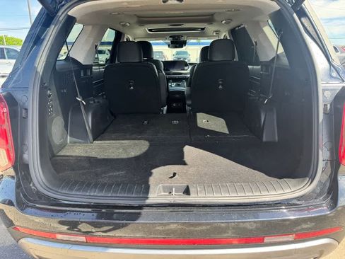Used 2023 Hyundai Palisade Limited AWD/4WD image 14
