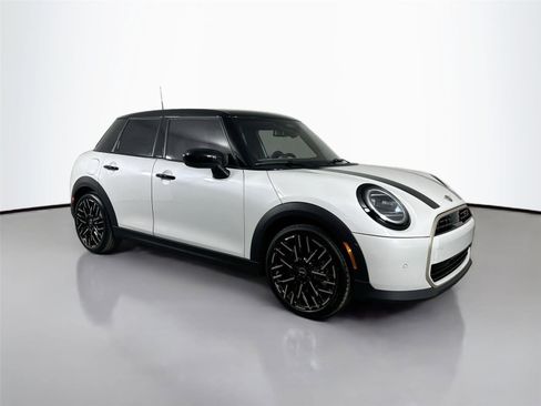 New 2026 MINI Cooper S FWD image 3