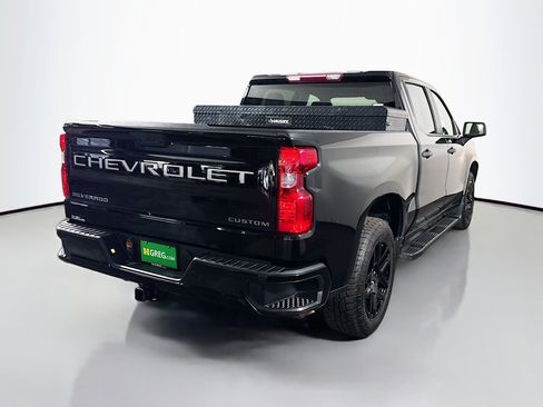 Used 2022 Chevrolet Silverado 1500 Custom RWD image 10