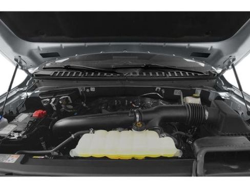 Used 2024 Ford Expedition XLT image 13