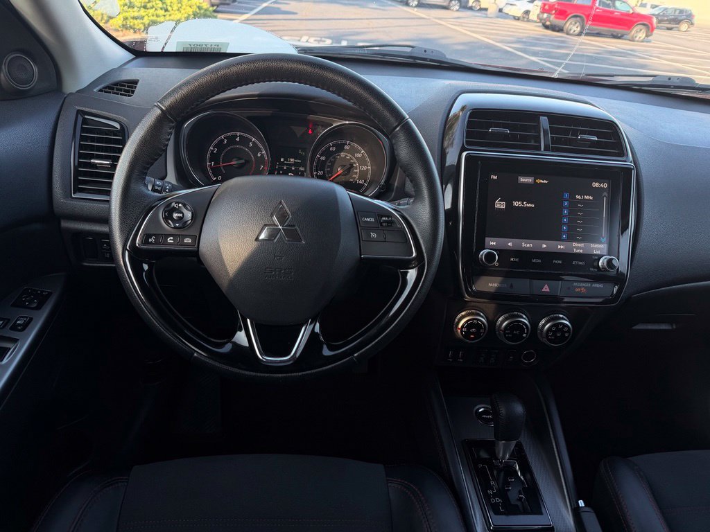 Used 2025 Mitsubishi Outlander Sport SE AWD/4WD image 11