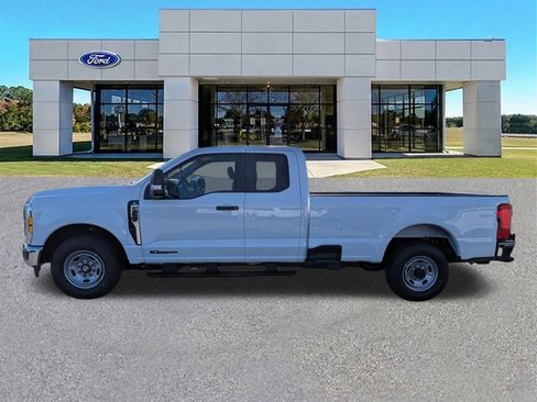 New 2026 Ford F250 XL RWD image 7