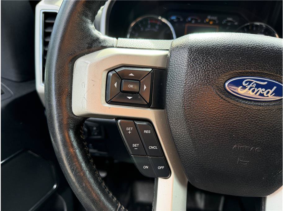 Used 2019 Ford F250 Lariat w/ Lariat Value Package AWD/4WD image 20