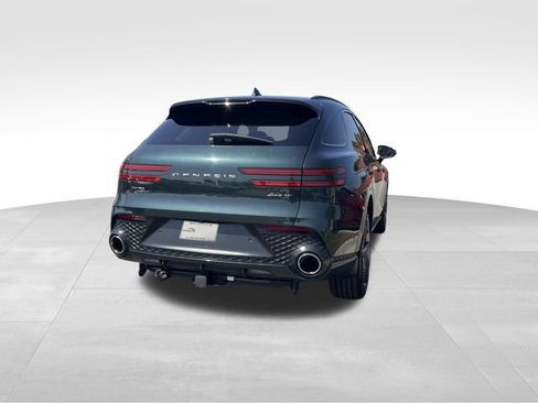 Used 2022 Genesis GV70 3.5T Sport w/ Sport Prestige Package AWD/4WD image 5