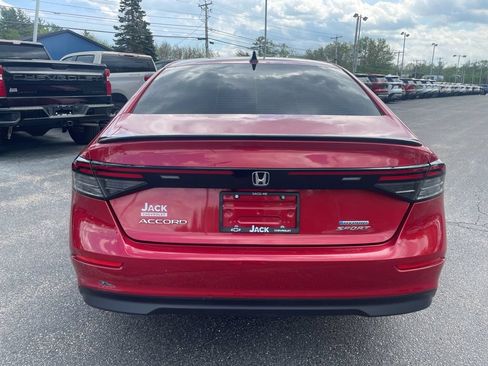 Used 2025 Honda Accord Sport image 6