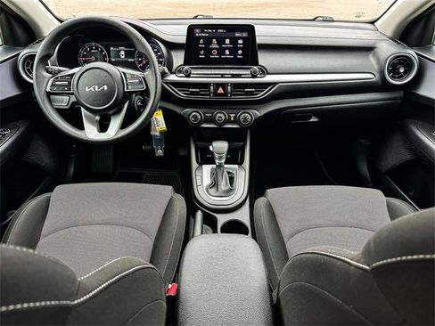 Used 2024 Kia Forte LXS image 25