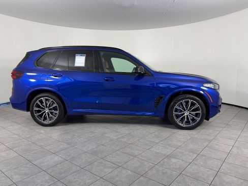 Certified 2025 BMW X5 M60i w/ Climate Comfort Package AWD/4WD image 8