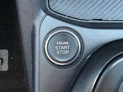 Certified 2025 Kia K4 LXS image 17