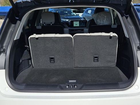 New 2026 Lincoln Aviator Reserve image 9