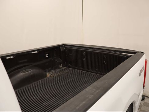 Used 2024 Ford F250 XLT image 19