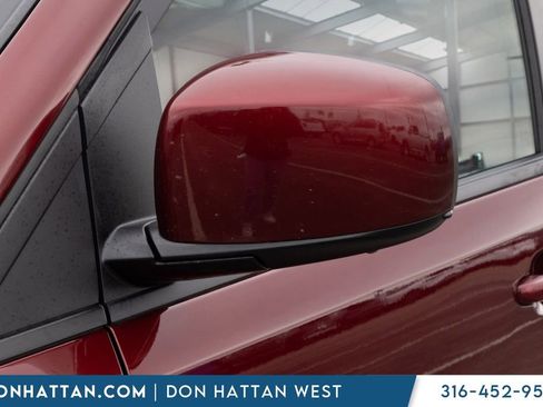 Used 2019 Dodge Grand Caravan SE FWD image 29