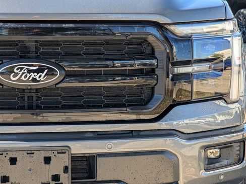 New 2025 Ford F150 Lariat w/ Equipment Group 501A Mid image 8