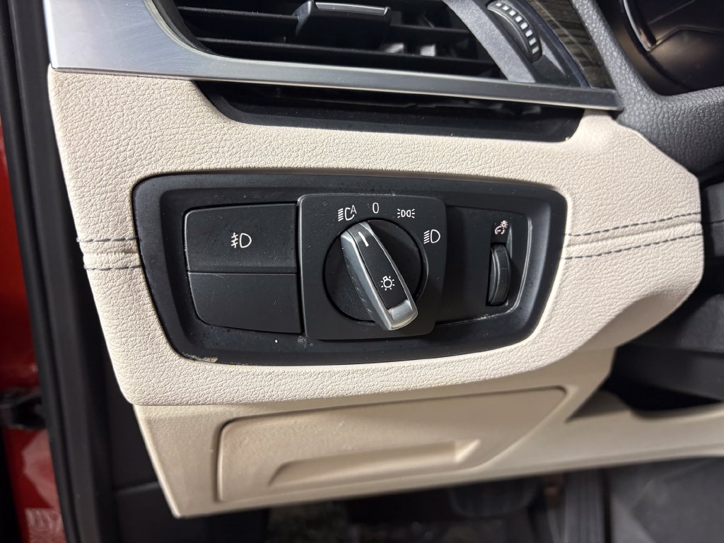 Used 2018 BMW X2 xDrive28i w/ Convenience Package AWD/4WD image 13