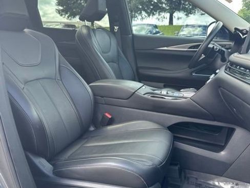 Used 2024 INFINITI QX60 Luxe w/ Vision Package FWD image 47