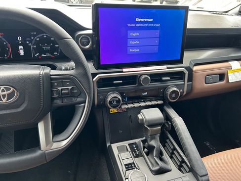 New 2026 Toyota 4Runner Limited AWD/4WD image 19