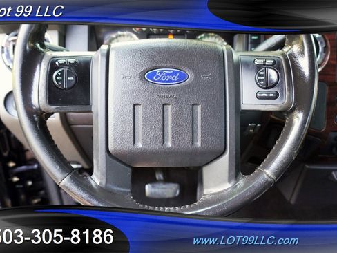 Used 2010 Ford F250 Lariat image 22