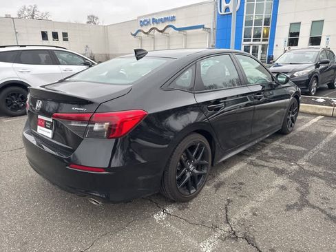 Used 2023 Honda Civic Sport image 11