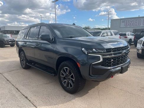 Used 2021 Chevrolet Tahoe Z71 w/ Rear Media and Nav Package image 4