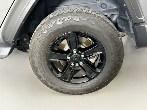 Used 2021 Jeep Wrangler Unlimited Sport AWD/4WD image 11