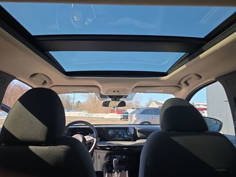 New 2026 Nissan Kicks SV w/ SV Premium Package image 22